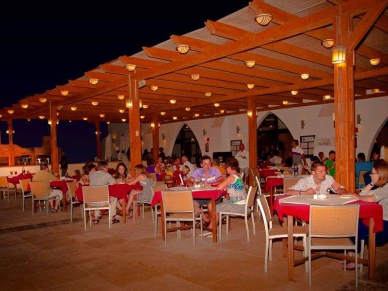 Gorgonia Beach Resort Marsa Alam ภายนอก รูปภาพ